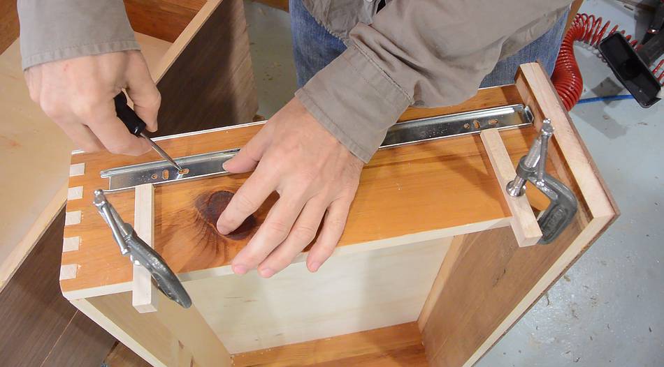 How to install ball bearing Drawer slides